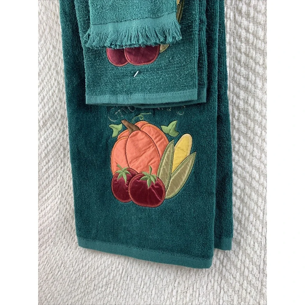 Thanksgiving Decorator Green Bath Room Hand Towels Set Fall‎ Pumpkin Embroidered